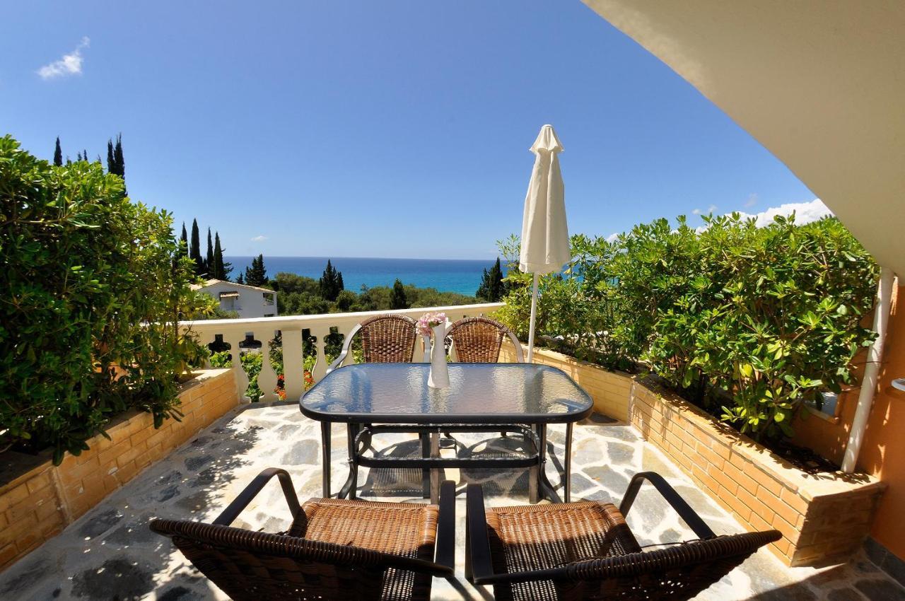 Dina's Paradise 2* Agios Gordios (Corfu)