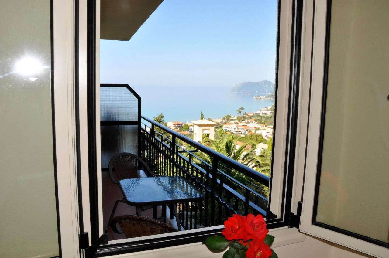 Resort Dina's Paradise Agios Gordios (Corfu)