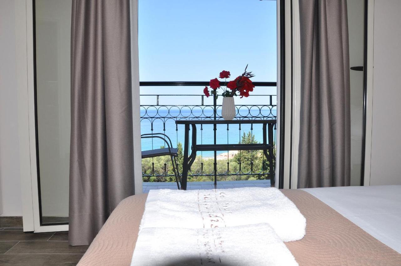 Dina's Paradise Resort Agios Gordios (Corfu)