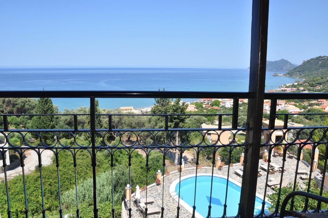 Dina's Paradise