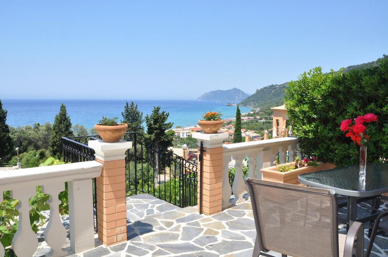 Dina's Paradise Resort